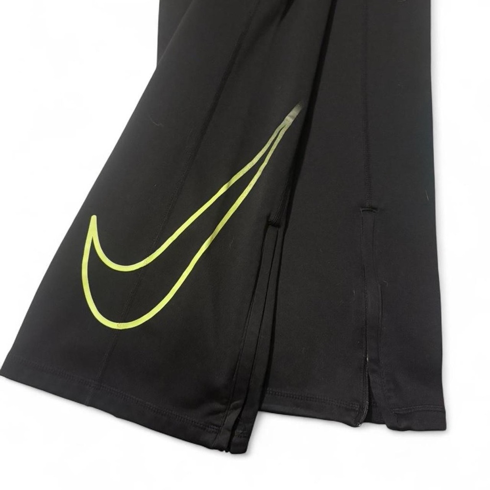 Nike Therma-Fit Black and Yellow Sweatpants